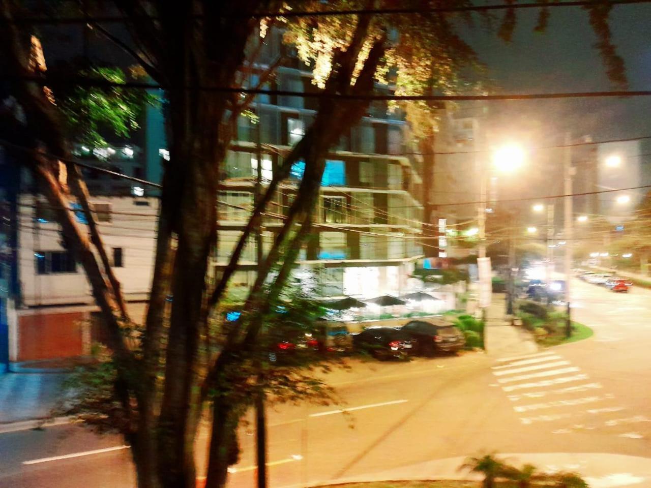 Хостел Mkl Barranco Лима Экстерьер фото