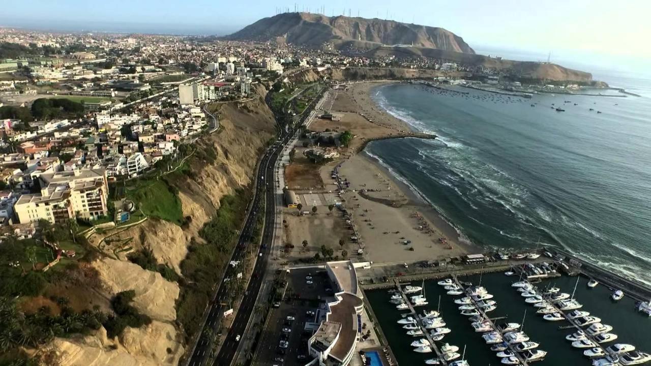Хостел Mkl Barranco Лима Экстерьер фото