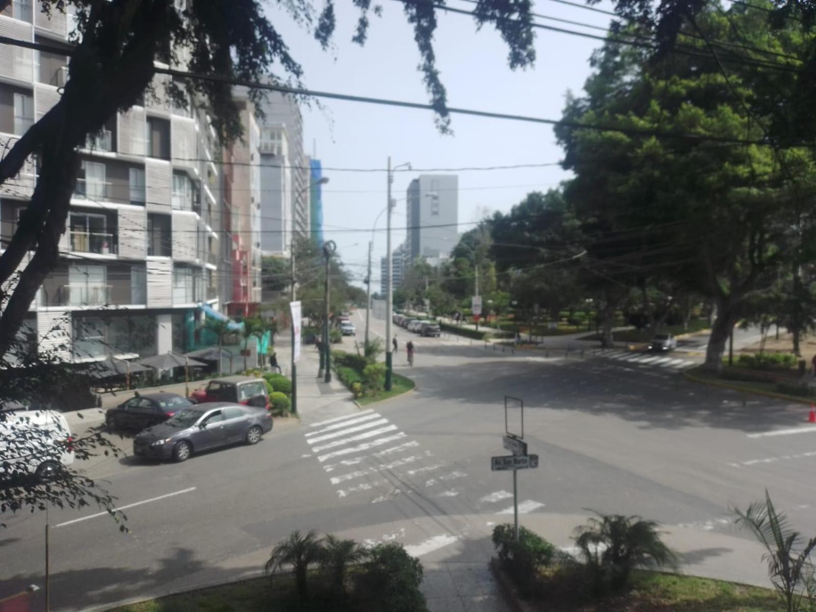 Хостел Mkl Barranco Лима Экстерьер фото